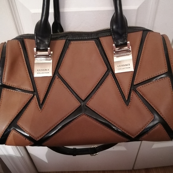 Brown satchel - Picture 4 of 9